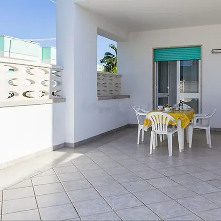 Casa Rizzo Sav Feriehus Torre Suda